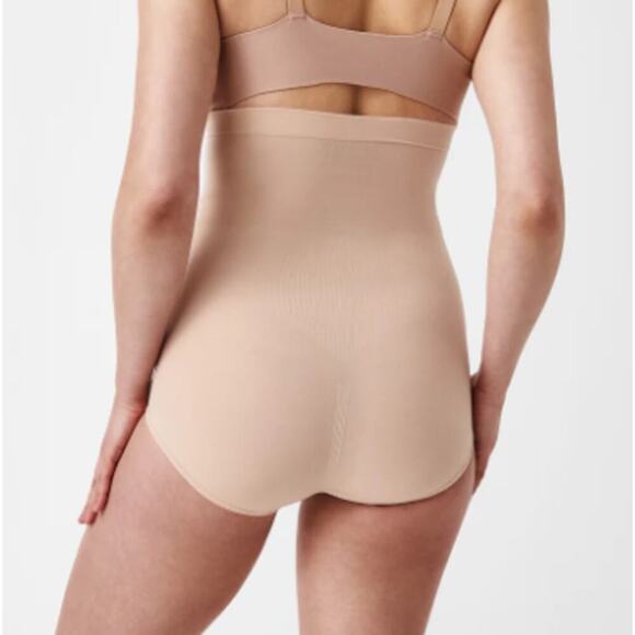 SPANX Women's Soft Nude Seamless Power High-Waisted Shaper Brief Size 1X - Picture 2 of 10